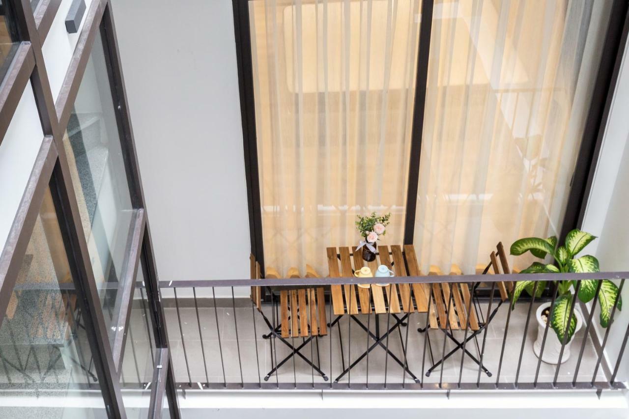 Cozrum Homes - Premier Residence Ho Chi Minh City Bagian luar foto