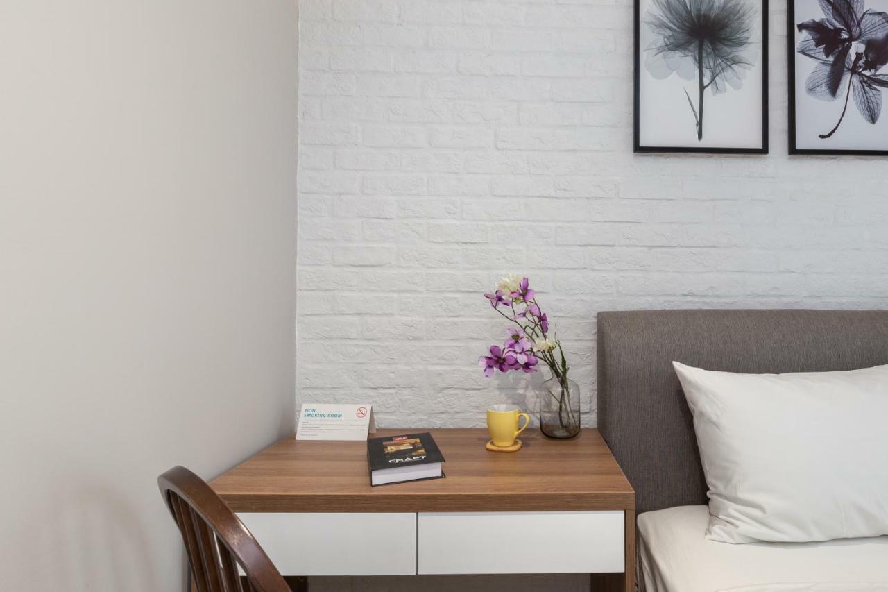 Cozrum Homes - Premier Residence Ho Chi Minh City Bagian luar foto